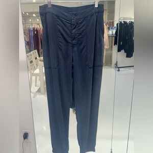 Brand new with tags YFB trooper jogger in color navy size small